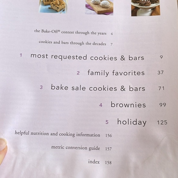 Pillsbury Cookies Cookbook - Picture 3 of 9